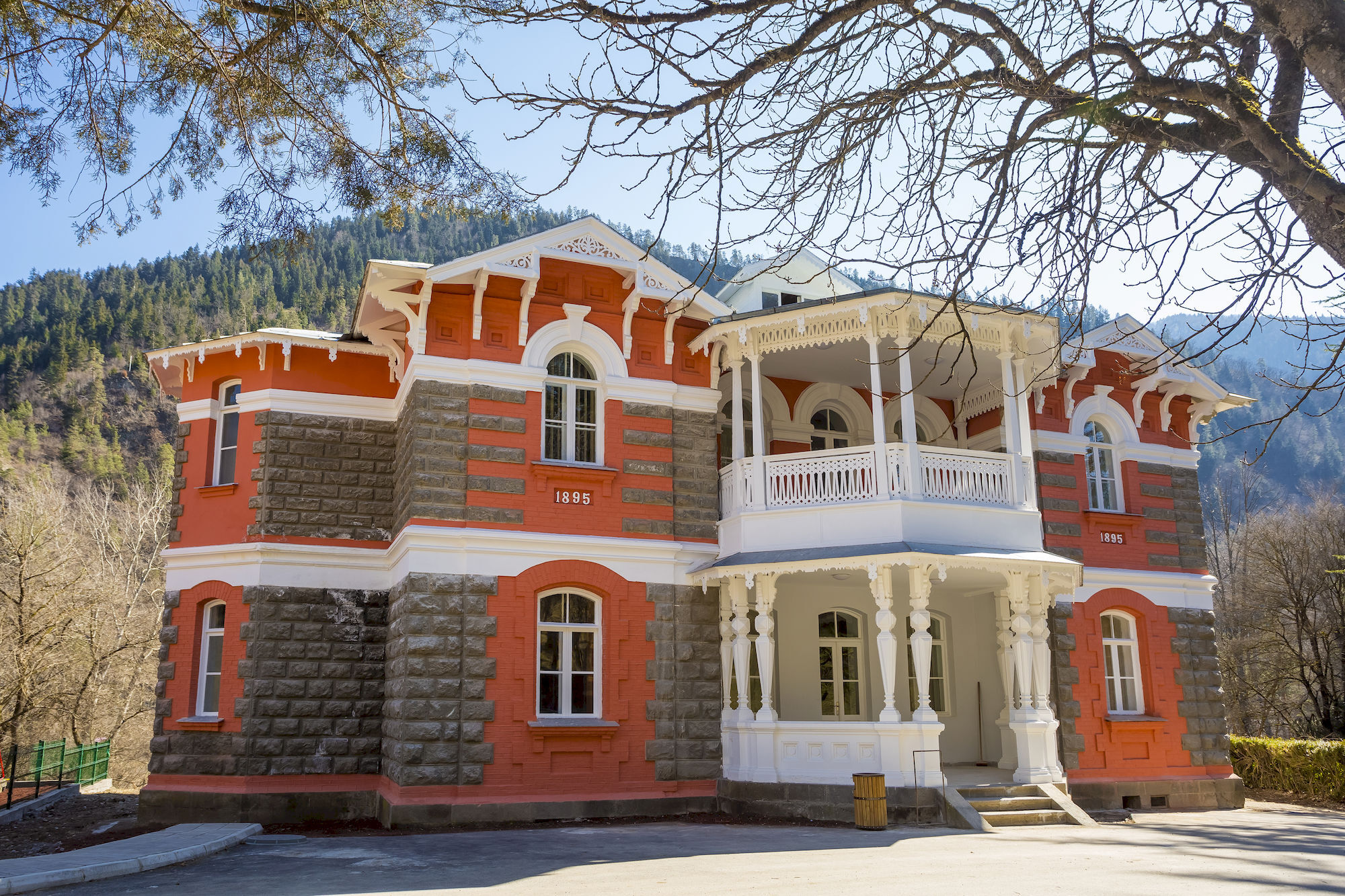 Borjomi Likani Hotel, Боржоми Екстериор снимка